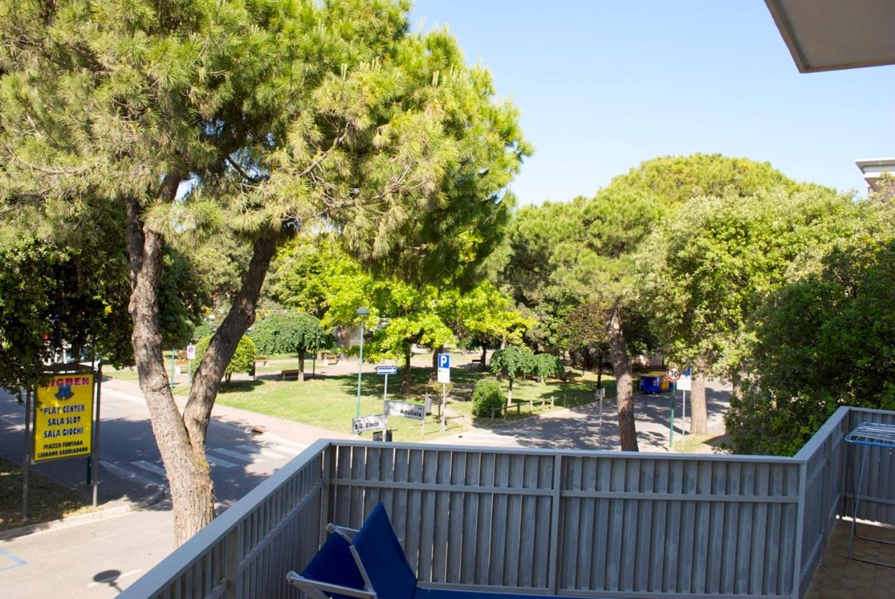 Hotel Miramare Lignano Sabbiadoro Exterior photo